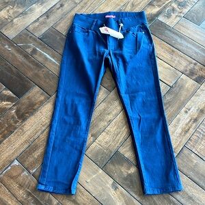 Maternal America 🇺🇸 MA size large made in USA chino-like pull on trouser